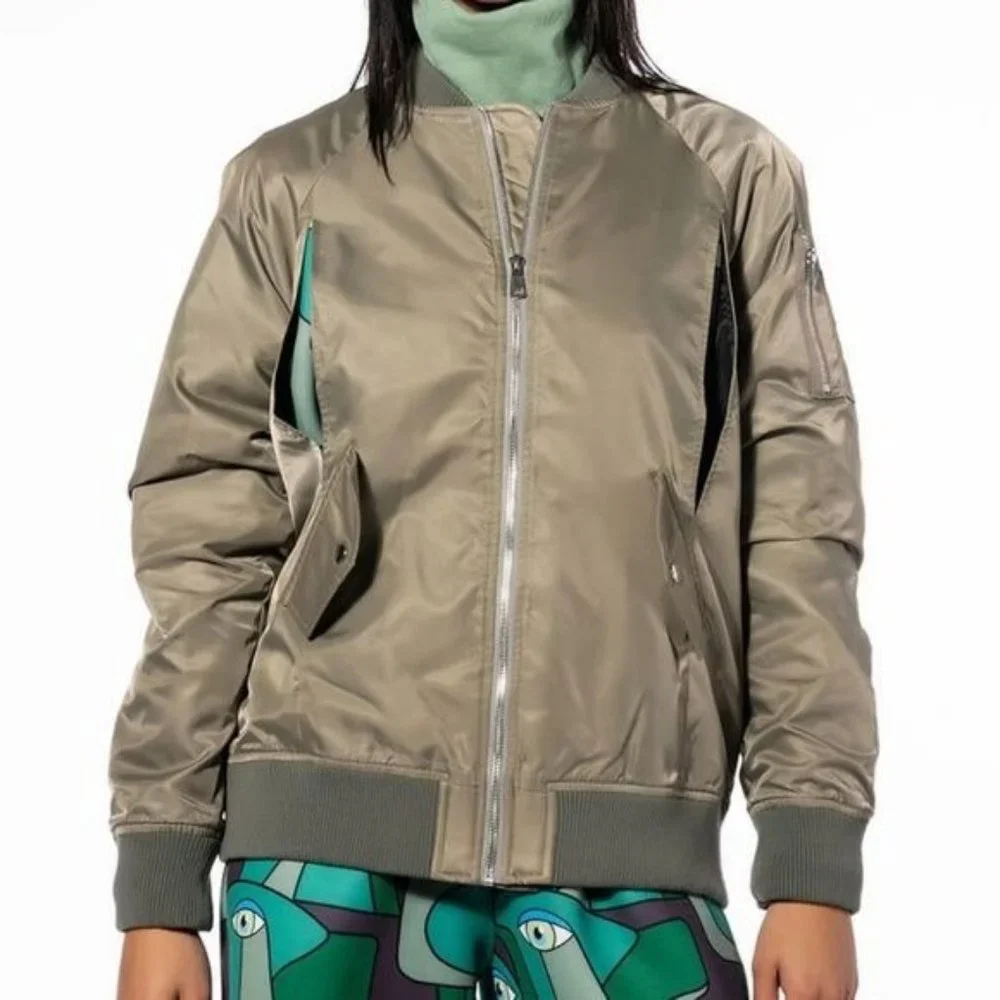 Miz Catching Flights: Olive Poncho Bomber - Picture 8 of 17